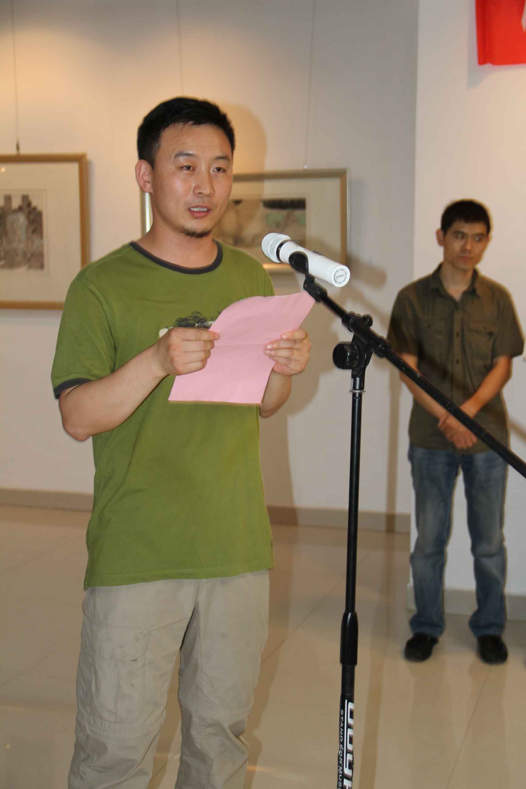 畫家代表蕭文亮致答謝詞